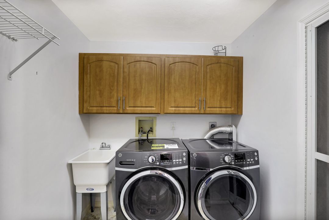 307 Reynolds Ct, Naples, FL 34112