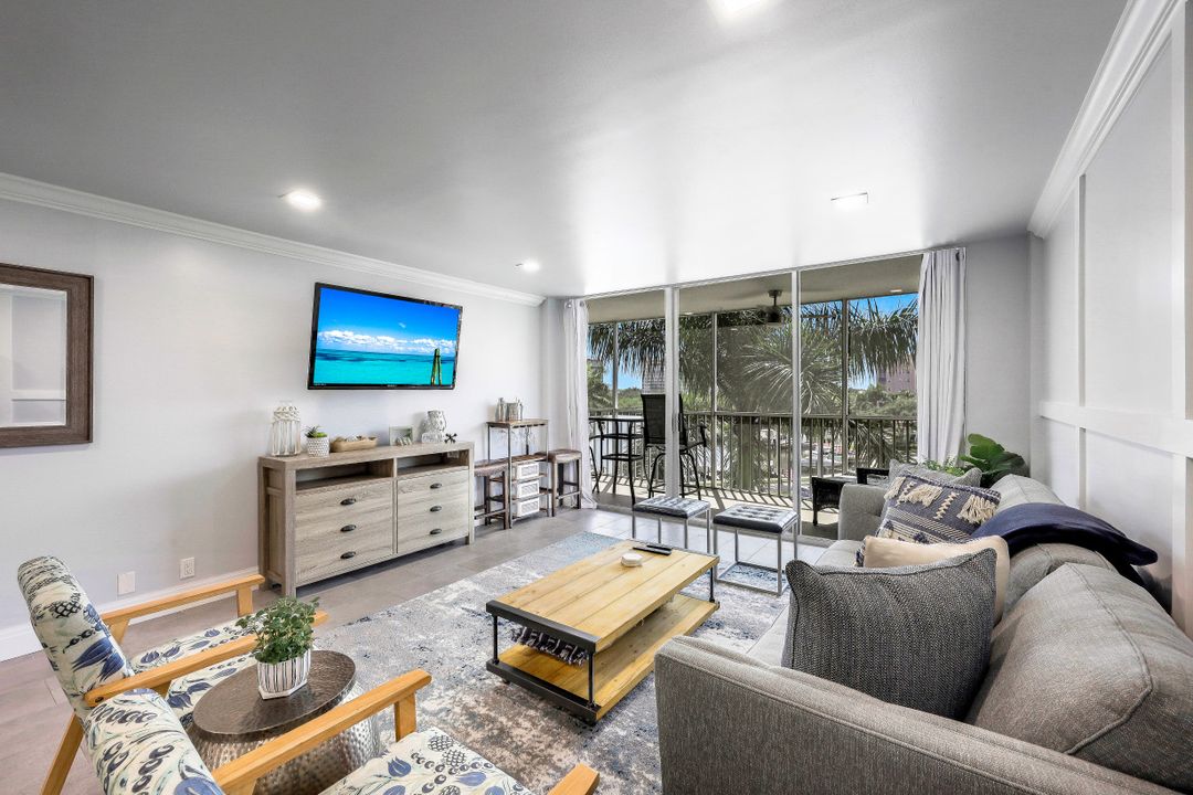 3 Bluebill Ave #512, Naples, FL 34108