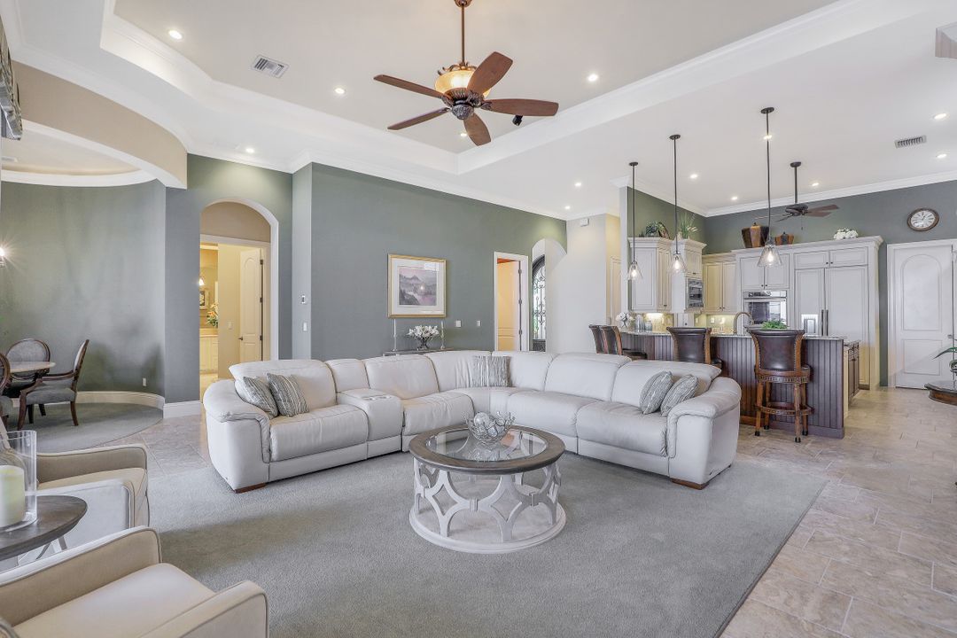 11735 Via Savona Ct, Miromar Lakes, FL 33913