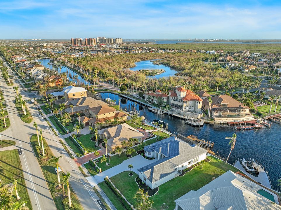 2200 El Dorado Pkwy W, Cape Coral, FL 33914