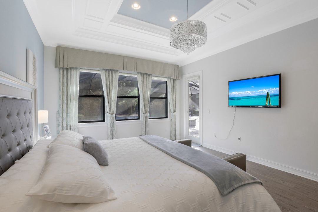 1600 Mockingbird Dr, Naples, FL 34120