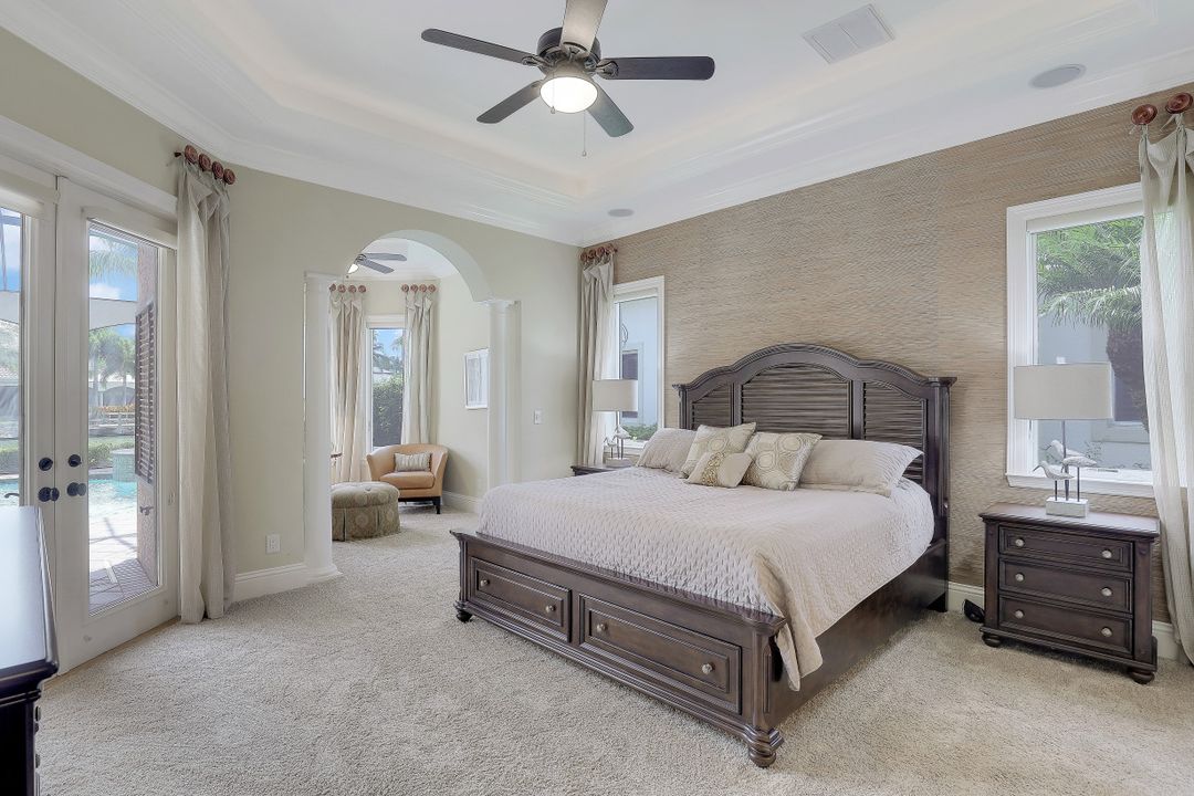 10610 Via Milano Dr, Miromar Lakes, FL 33913