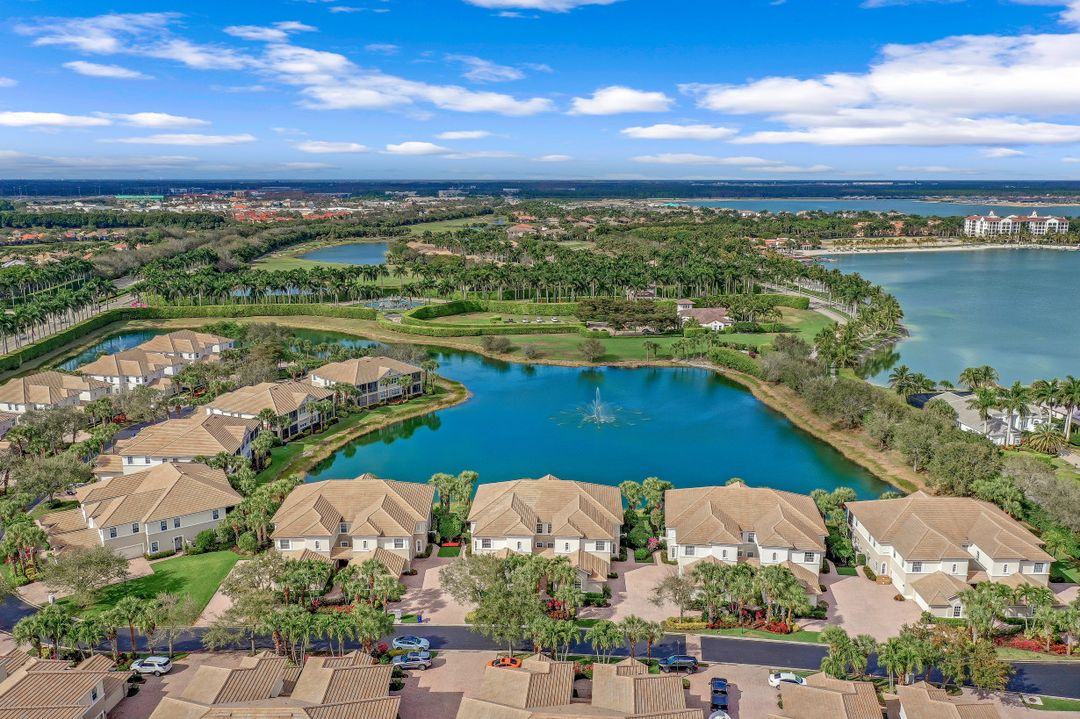 10095 Valiant Ct #201, Miromar Lakes, FL 33913