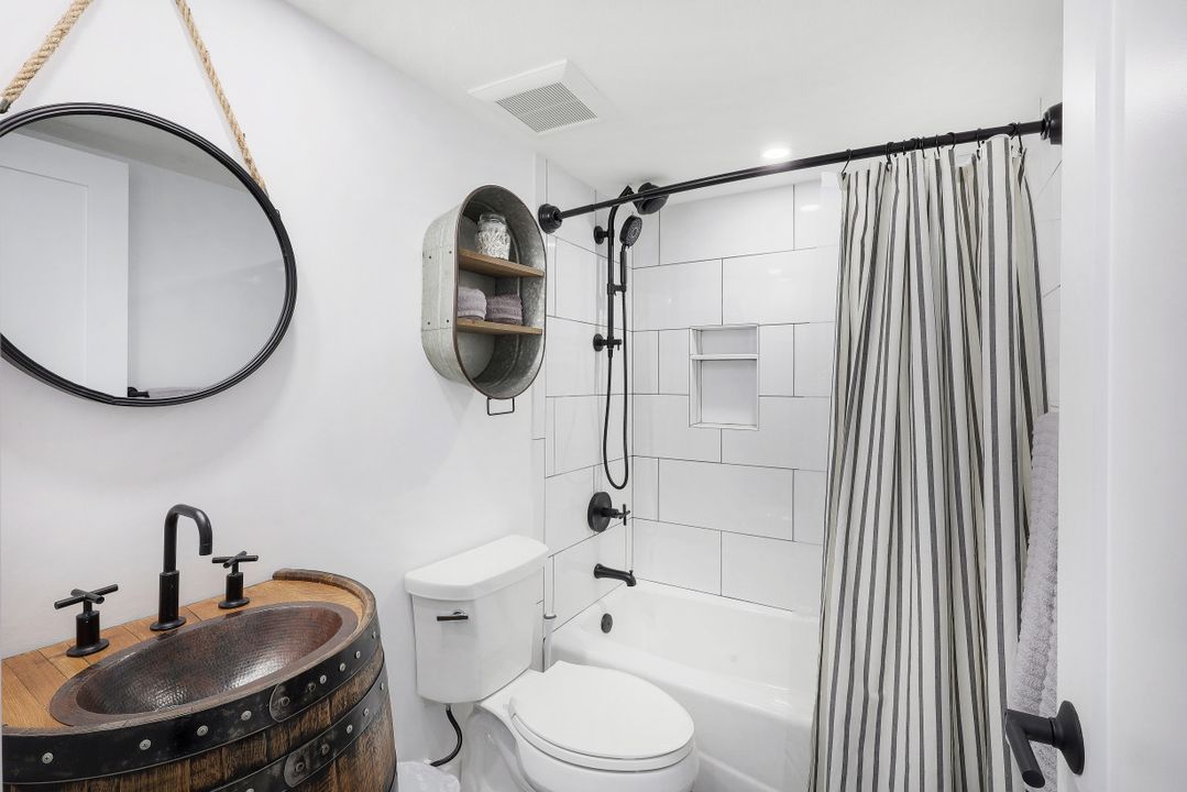 300 Stevens Landing Dr #C-203, Marco Island, FL 34145