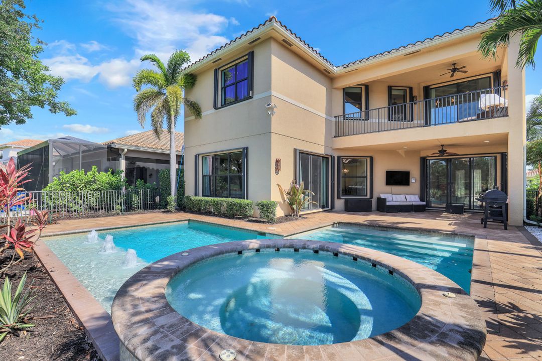 3642 Santaren Ct, Naples, FL 34119