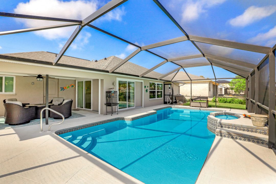 2307 SW 40th St, Cape Coral, FL 33914