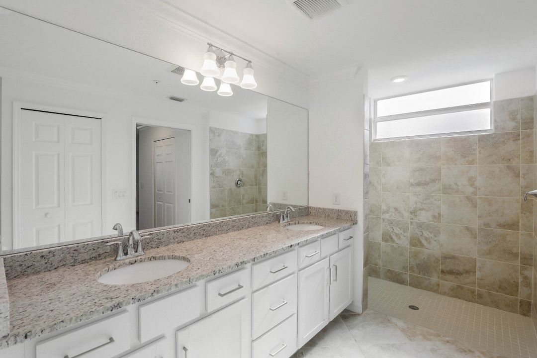 14050 Heritage Landing Blvd #211, Punta Gorda, FL 33955
