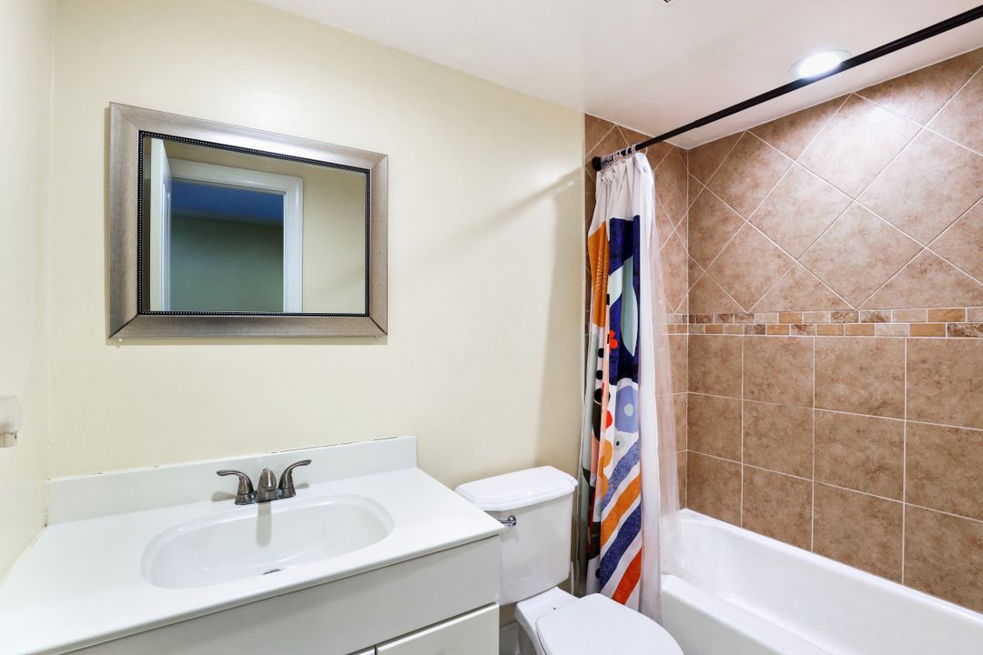 3225 E Riverside Dr #12A, Fort Myers, FL 33916