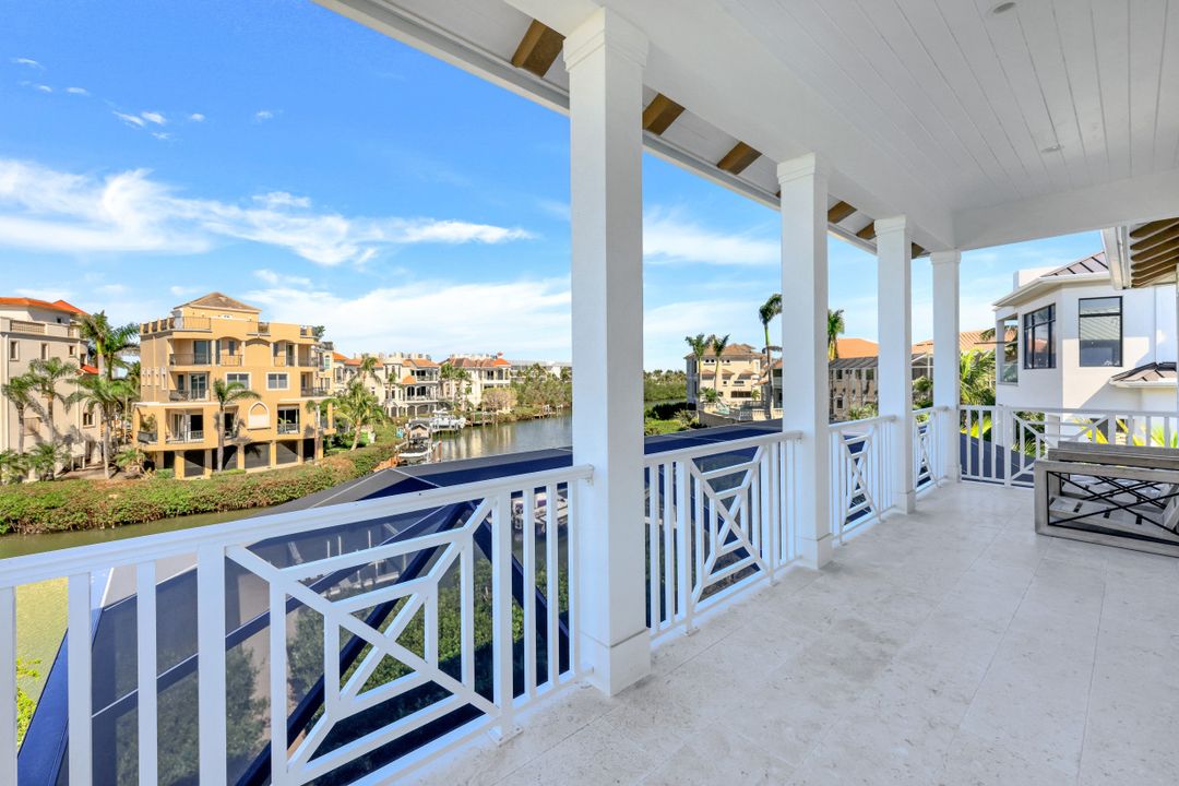 179 Topanga Dr, Bonita Springs, FL 34134