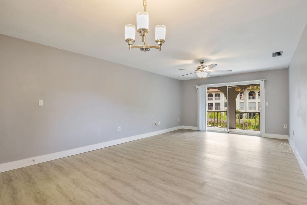 6104 Whiskey Creek Dr APT 202, Fort Myers, FL 33919