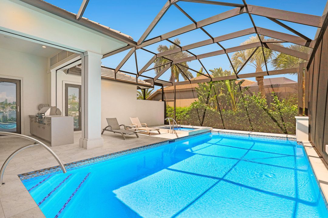 1800 Menorca Ct, Marco Island, FL 34145