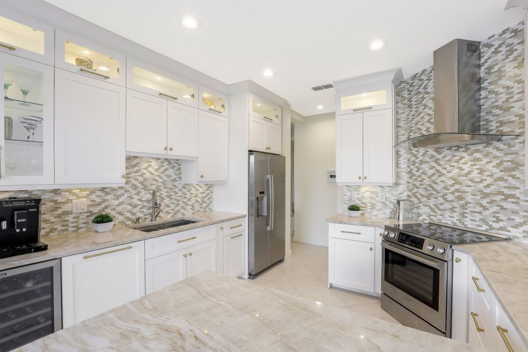 9560 Cypress Hammock Cir #101, Bonita Springs, FL 34135