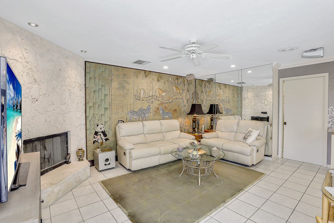 44 Algonquin Ct, Marco Island, FL 34145