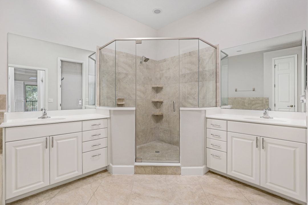 26437 Lucky Stone Rd #Apt. 202, Bonita Springs, FL 34135