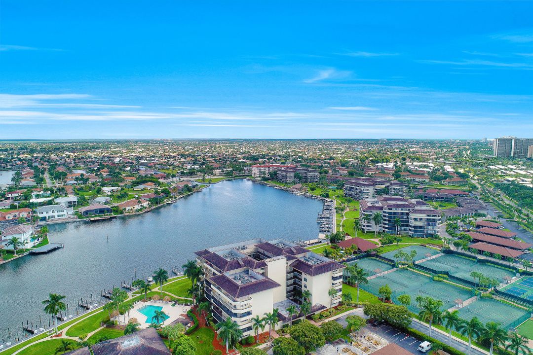 591 Seaview Ct #210, Marco Island, FL 34145