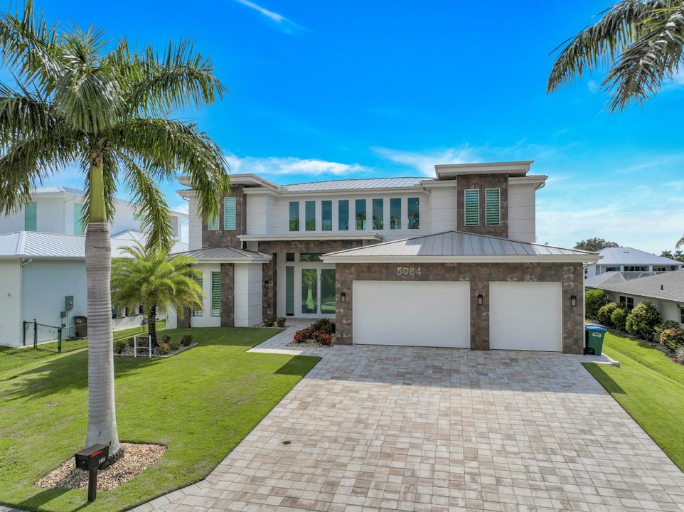 5084 Sorrento Ct, Cape Coral, FL 33904