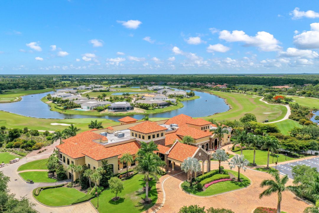 9530 Piacere Way, Naples, FL 34113