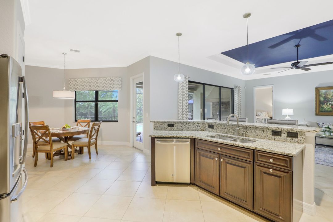 28520 Longford Ct, Bonita Springs, FL 34135