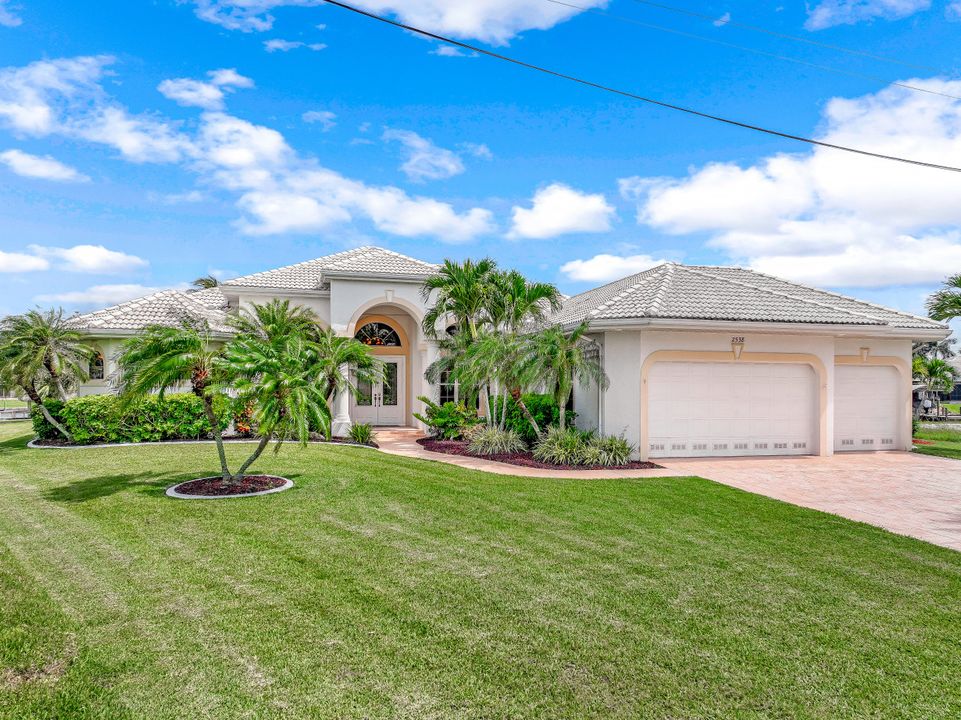 2538 SW 40th Terrace, Cape Coral, FL 33914