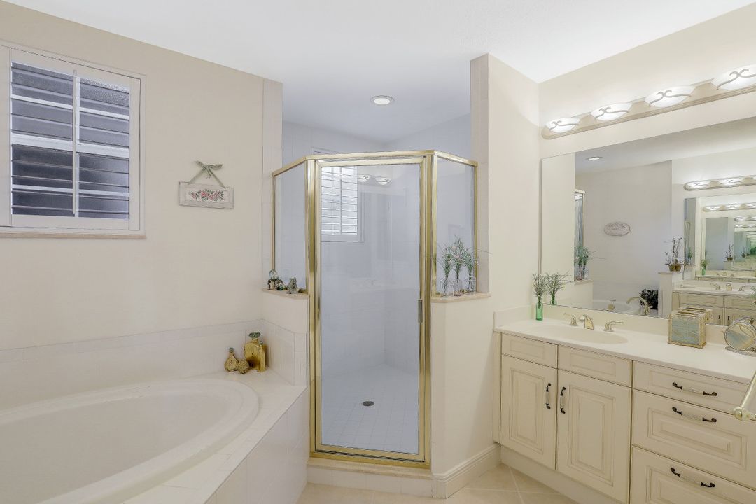 755 Regency Reserve Cir #5002, Naples, FL 34119