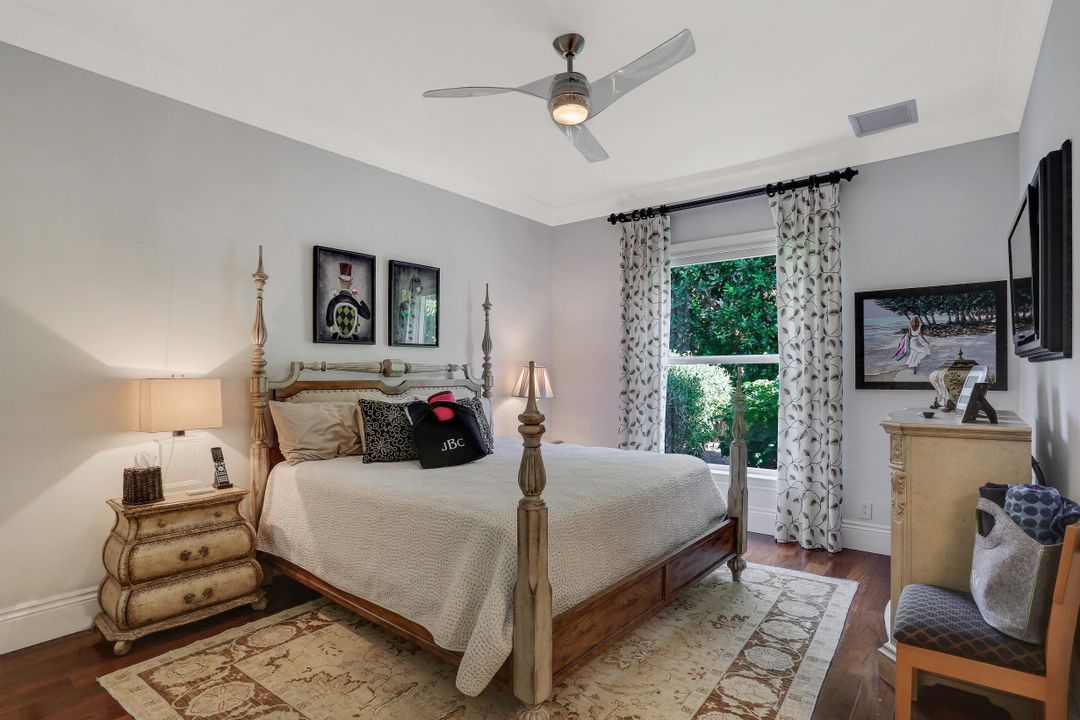 2343 Alexander Palm, Naples, FL 34105