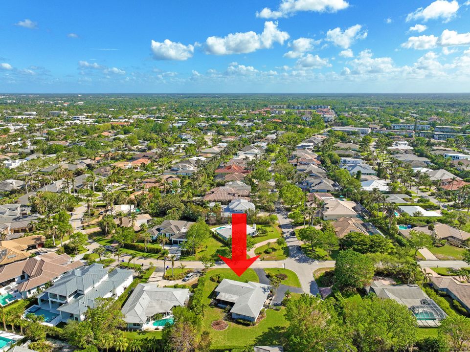 3225 Regatta Rd, Naples, FL 34103