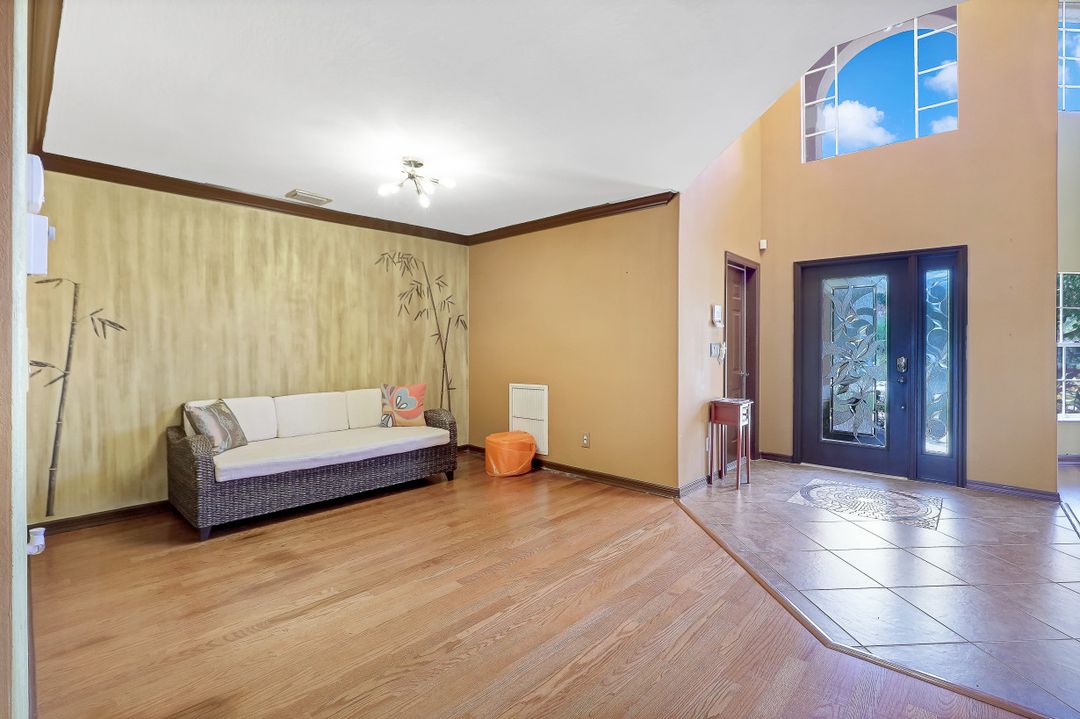 9308 La Bianco St, Fort Myers, FL 33967