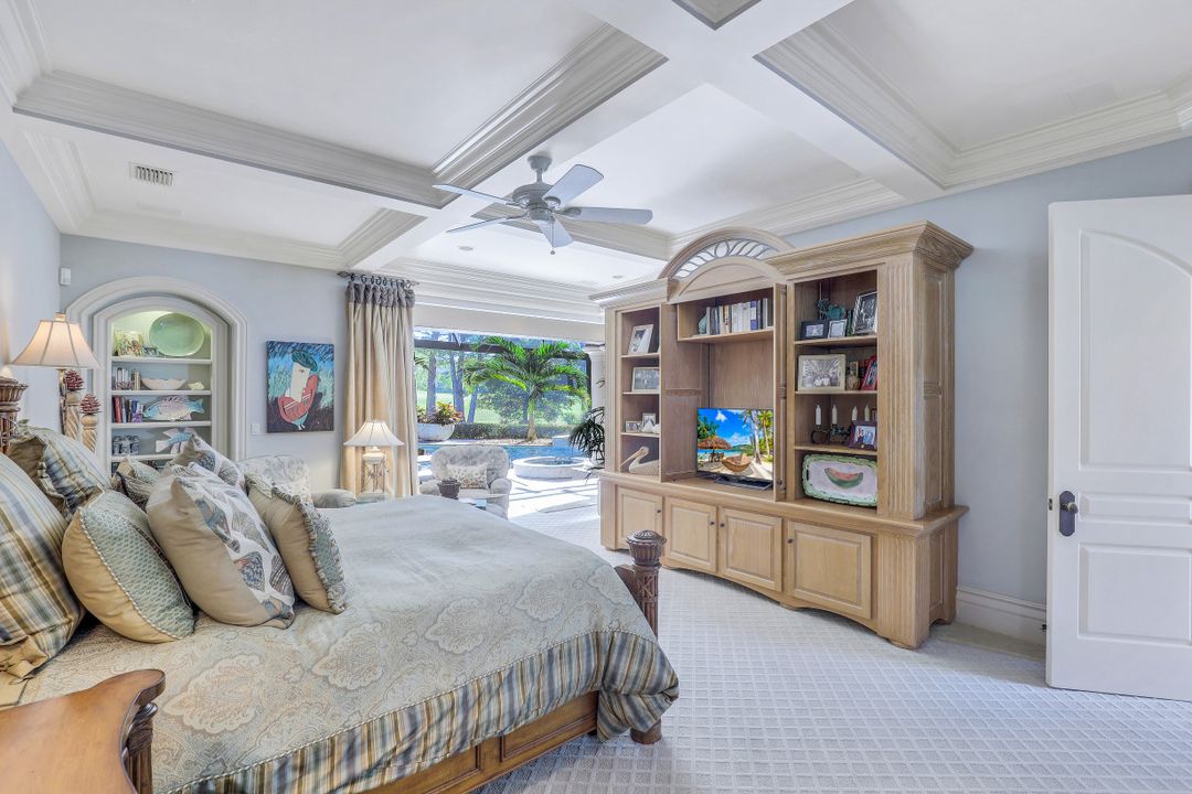 2904 Indigobush Way, Naples, FL 34105