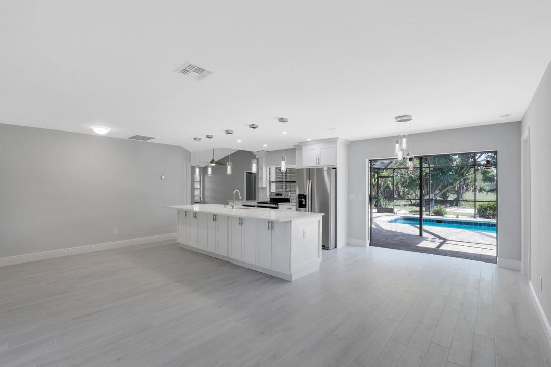 10300 Wild Turkey Ave, Bonita Springs, FL 34135