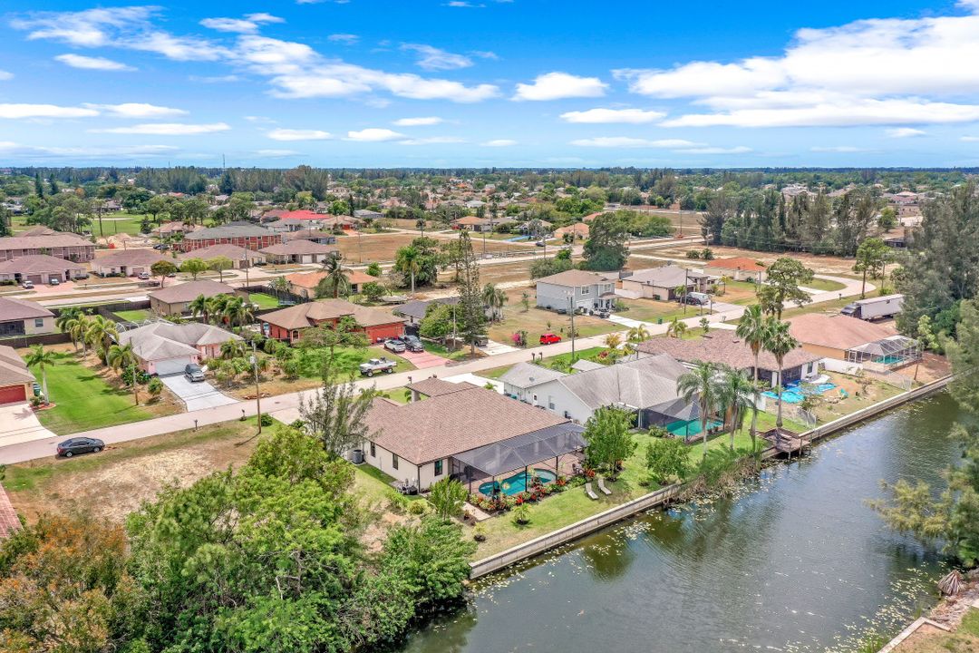 1321 SW 15th Terrace, Cape Coral, FL 33991