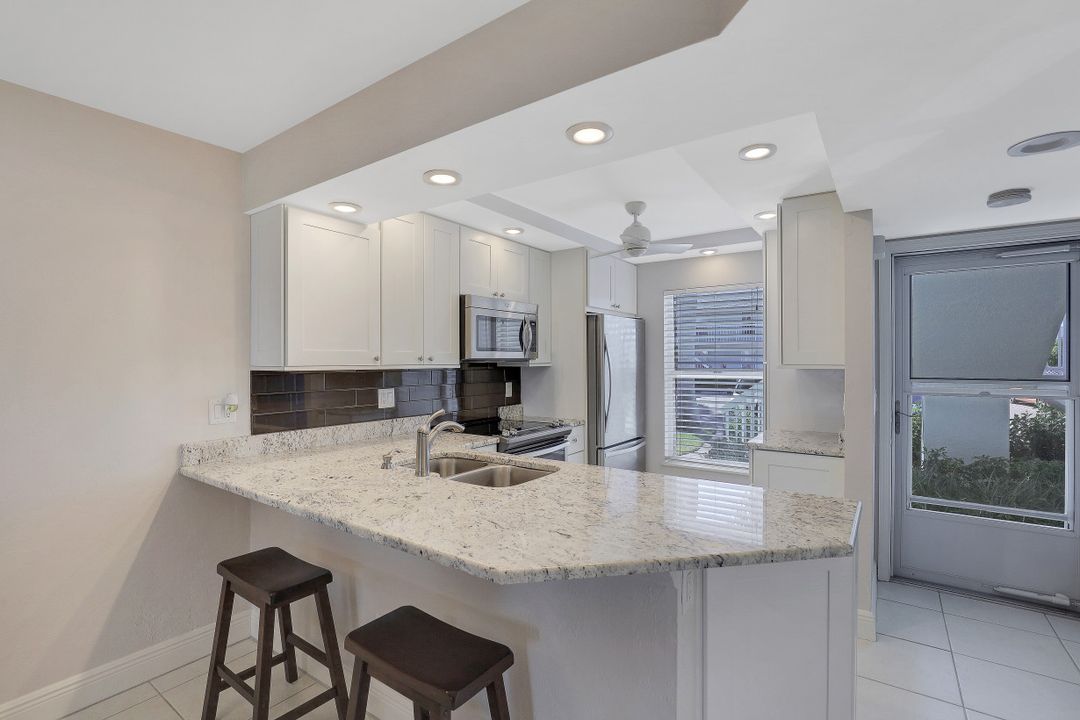 691 W Elkcam Cir #412, Marco Island, FL 34145