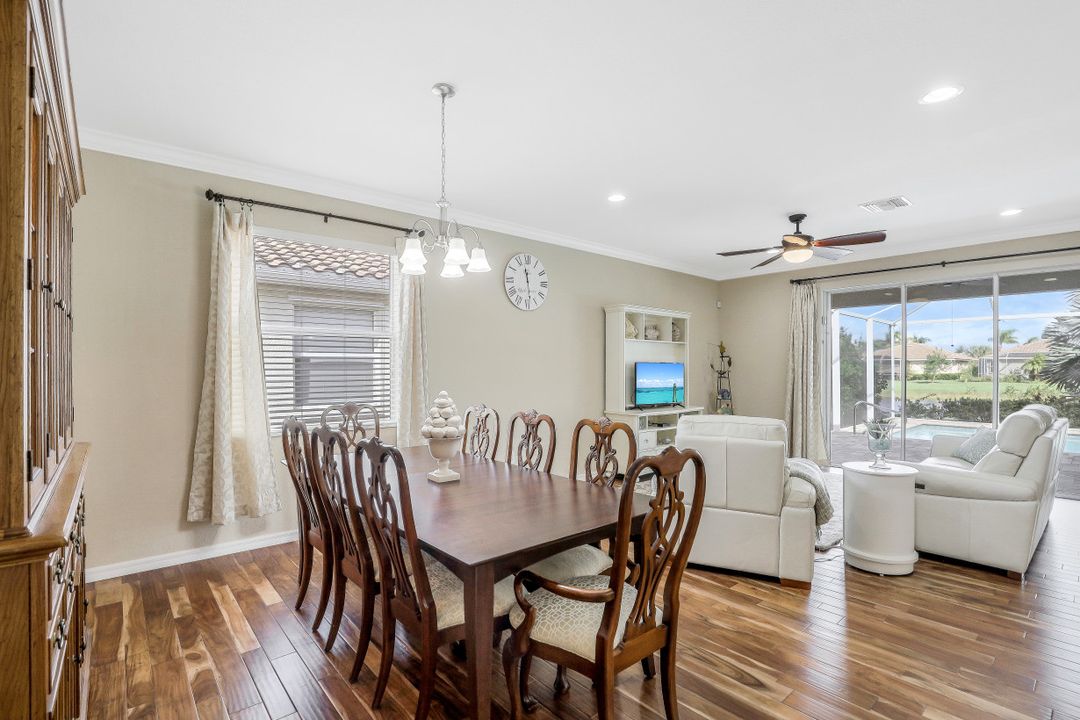 14615 Fern Lake Ct, Naples, FL 34114