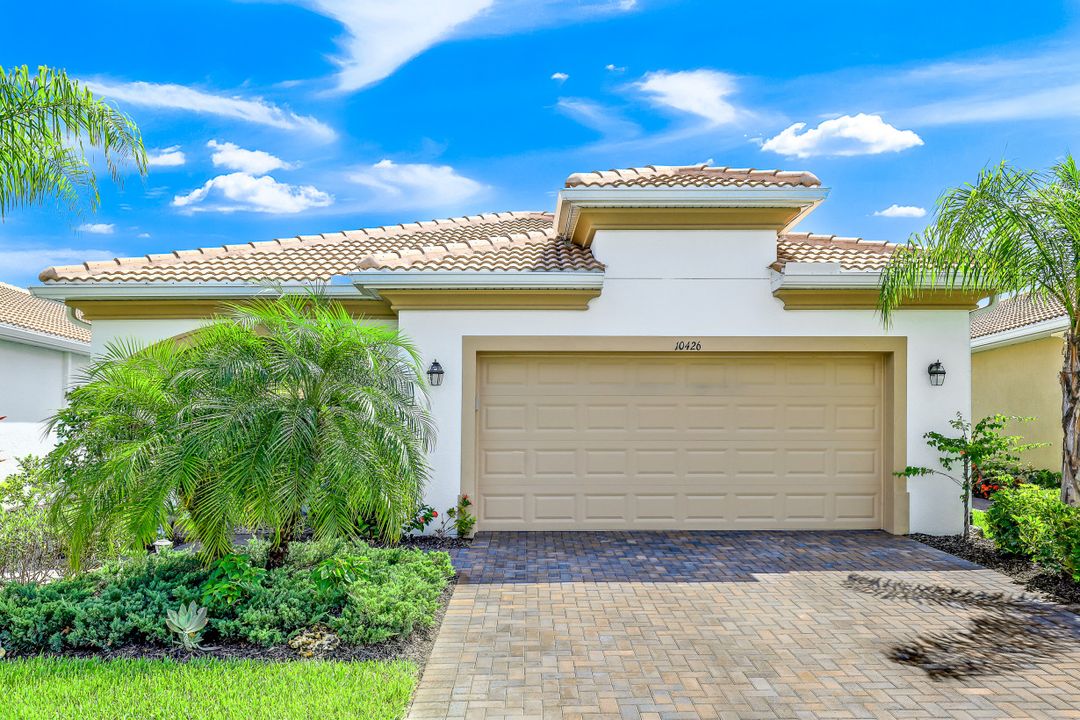 10426 Prato Dr, Fort Myers, FL 33913