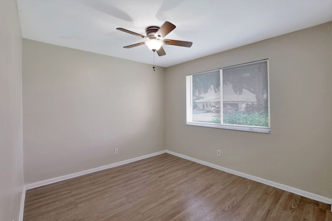 1213 SE 36th St, Cape Coral, FL 33904