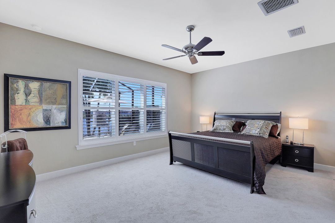 8961 Quarry Dr, Naples, FL 34120