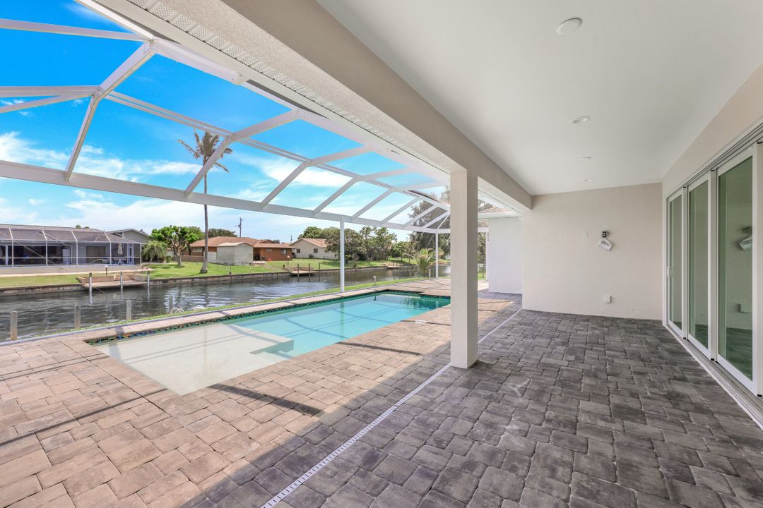 602 SW 35th St, Cape Coral, FL 33914