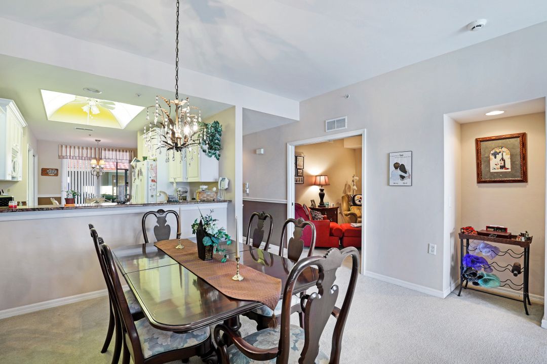 2810 Cypress Trace Cir #2116, Naples, FL 34119