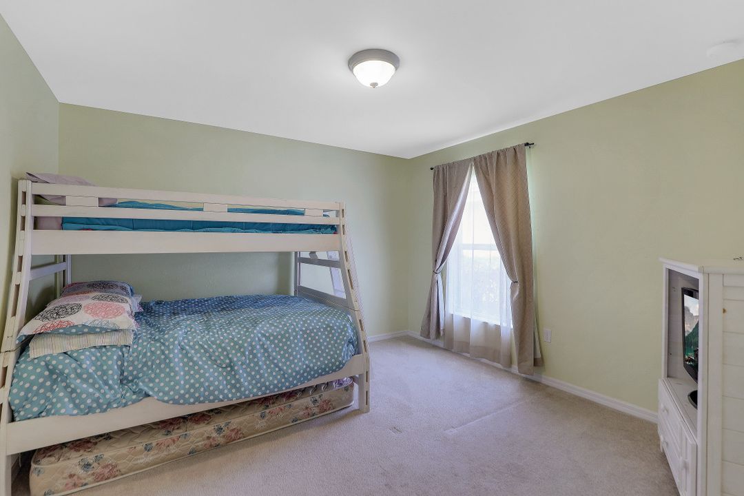 2620 Astwood Ct, Cape Coral, FL 33991