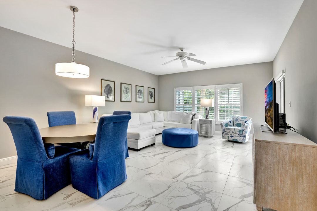 5897 Chanteclair Dr #314, Naples, FL 34108