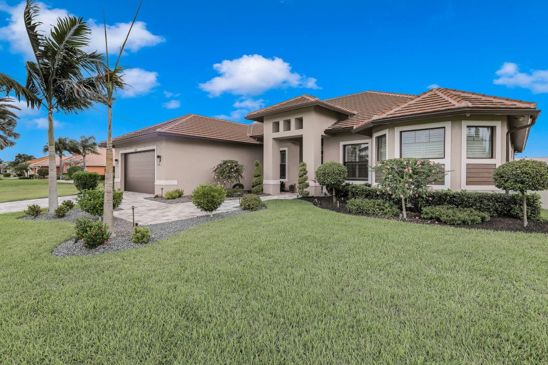 2823 SW 38th Terrace, Cape Coral, FL 33914