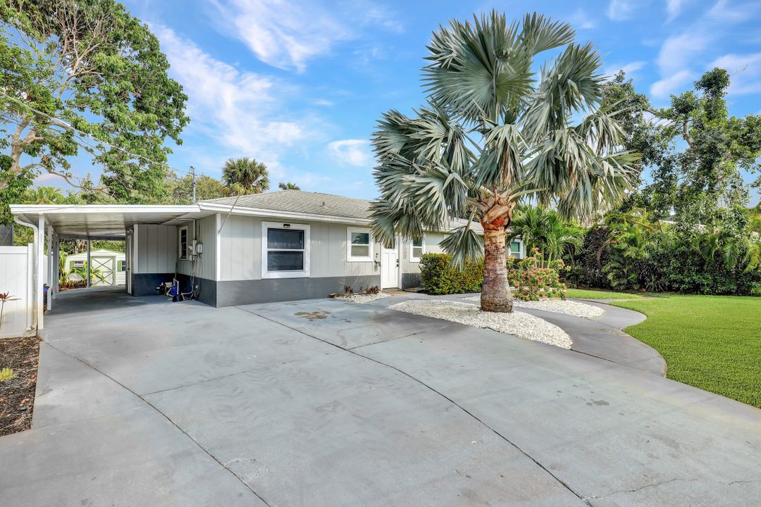 27300 Patrick St, Bonita Springs, FL 34135