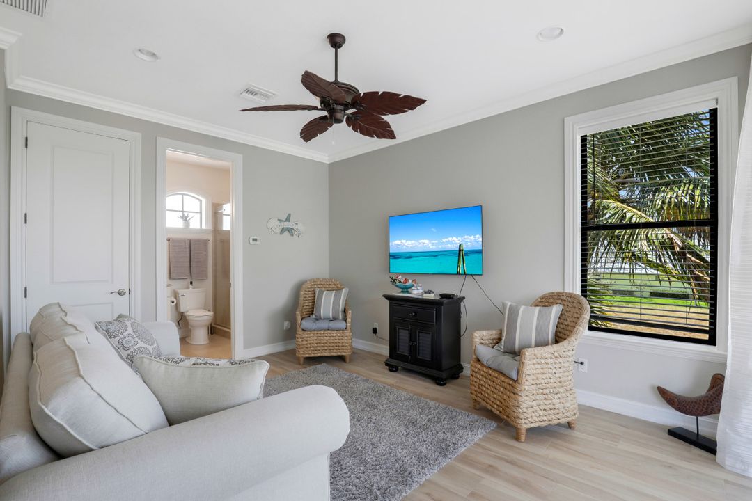 2227 SW 54th Ln, Cape Coral, FL 33914