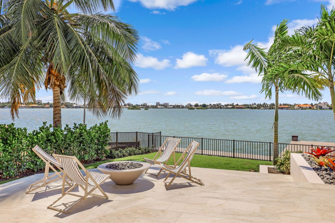 680 S Barfield Dr, Marco Island, FL 34145