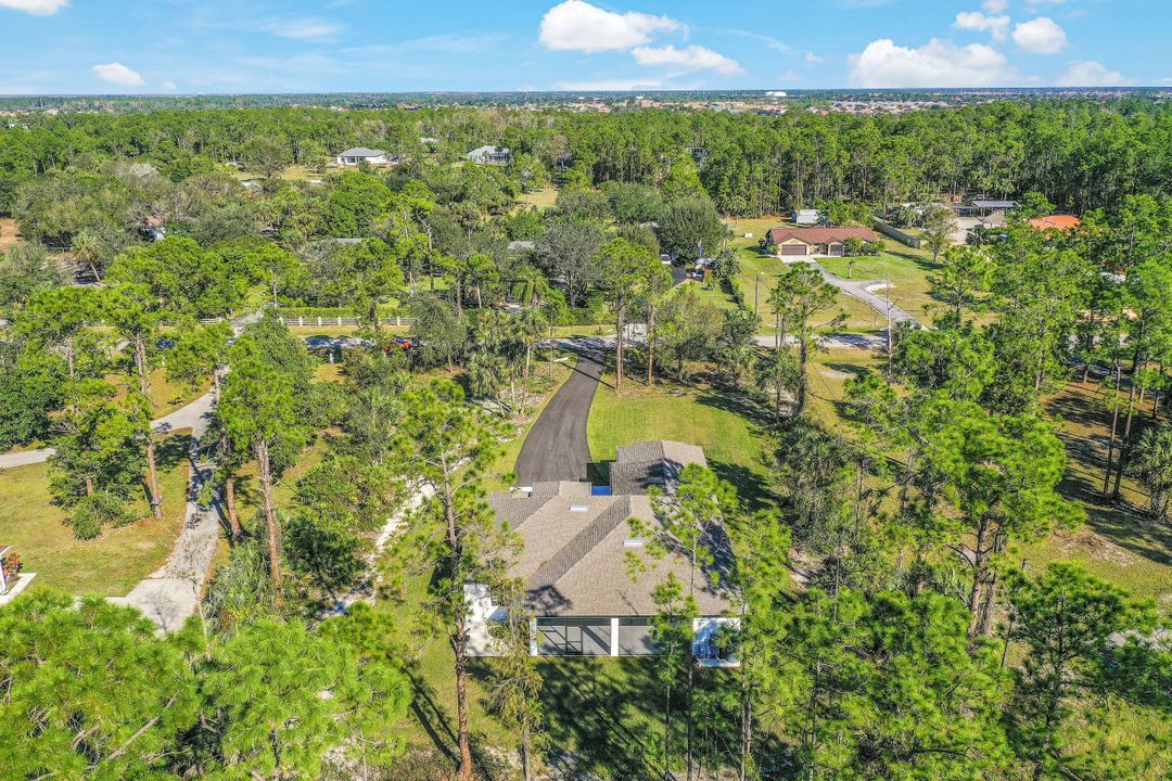 1030 22nd Ave NE, Naples, FL 34120