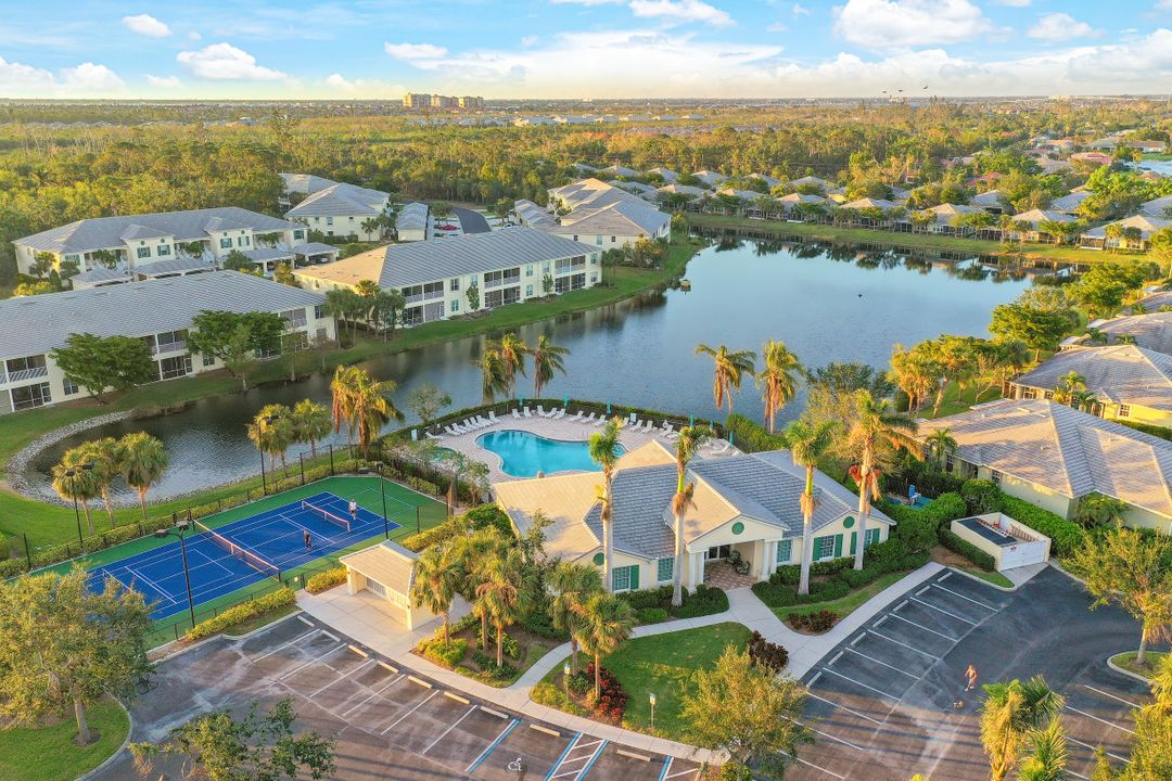 9941 Periwinkle Preserve Ln  #203, Fort Myers, FL 33919