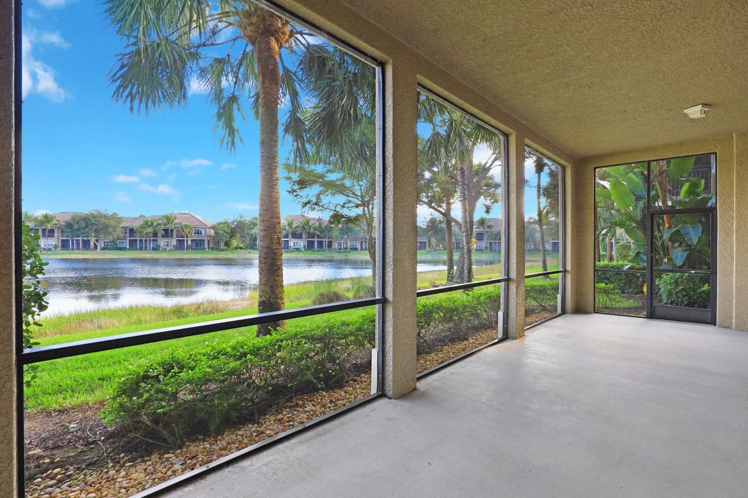 9234 Campanile Cir #102, Naples, FL 34114