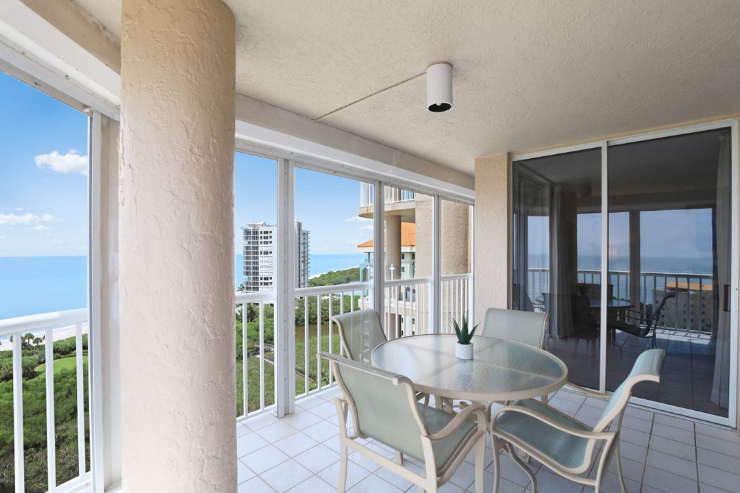 40 Seagate Dr #1101, Naples, FL 34103