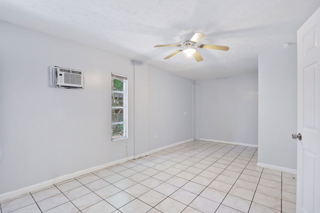 1637 Winkler Ave, Fort Myers, FL 33901