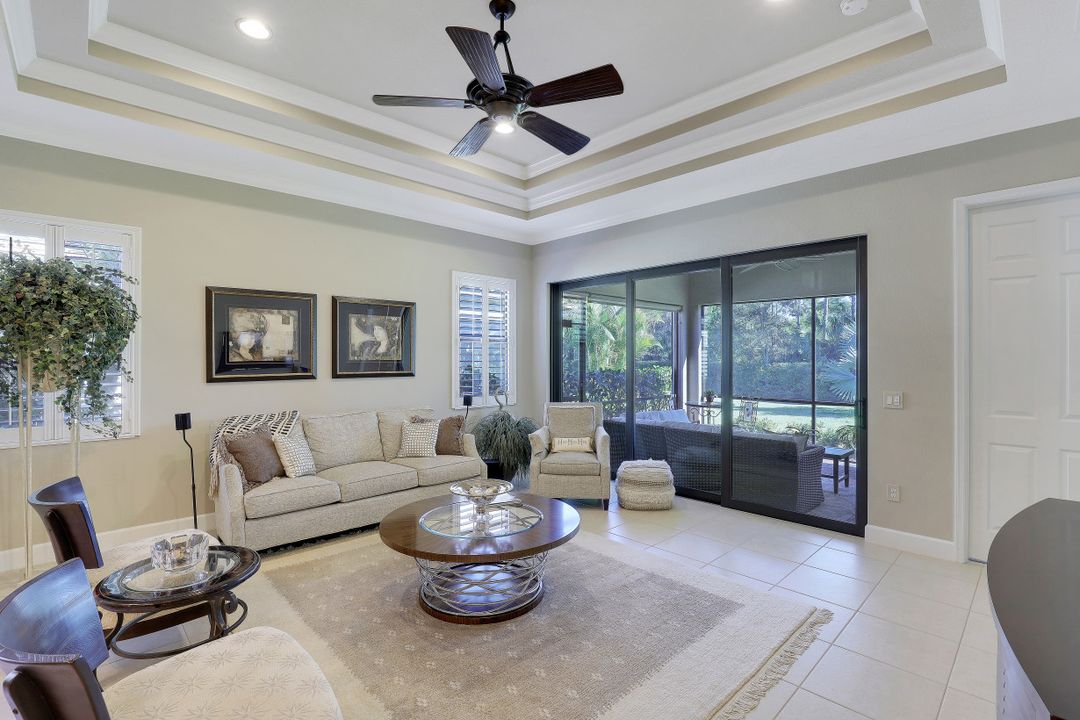 9169 Isla Bella Cir, Bonita Springs, FL 34135