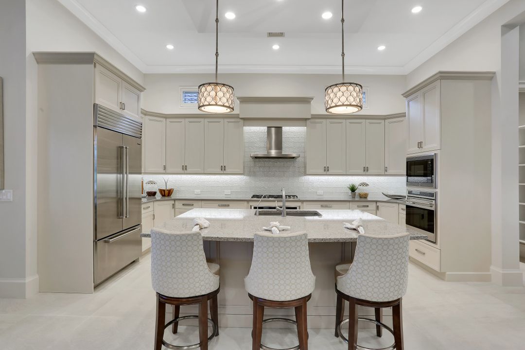 16446 Seneca Way, Naples, FL 34110